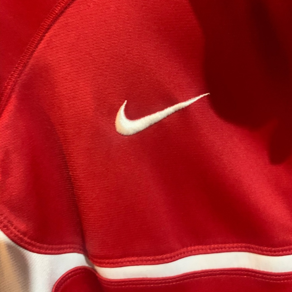 Nike jacket - Picture 2 of 3